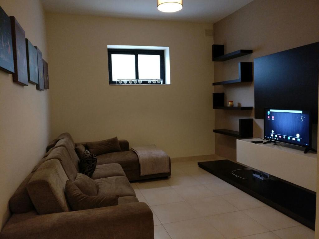 Mandalay Apartamento Mellieha Exterior foto